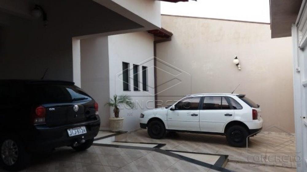 Comprar Casa / Padr&atilde;o em Len&ccedil;&oacute;is Paulista R$ 750.000,00 - Foto 18