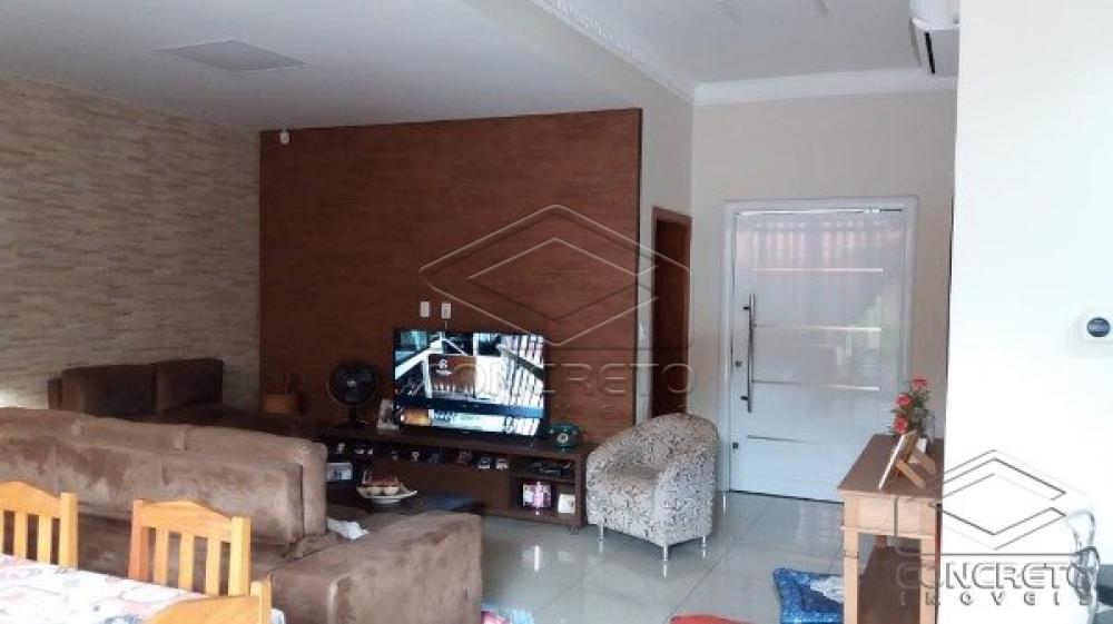 Comprar Casa / Padr&atilde;o em Len&ccedil;&oacute;is Paulista R$ 750.000,00 - Foto 19