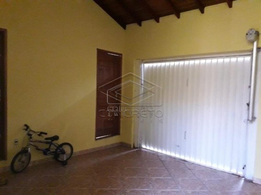 Comprar Casa / Padr&atilde;o em Len&ccedil;&oacute;is Paulista R$ 370.000,00 - Foto 7