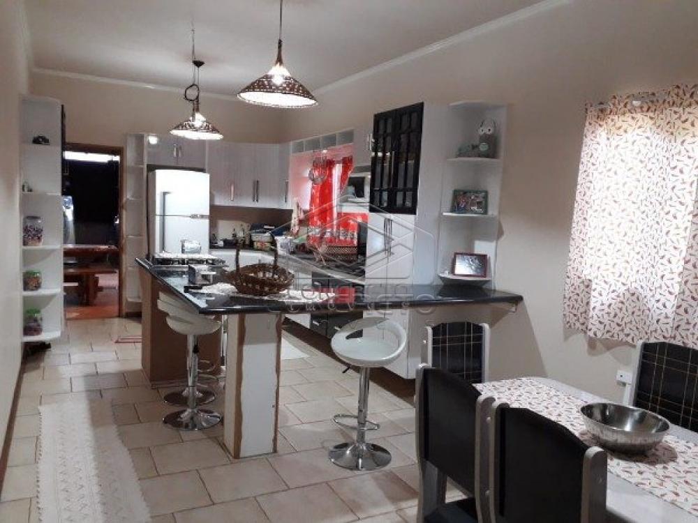 Comprar Casa / Padr&atilde;o em Len&ccedil;&oacute;is Paulista R$ 370.000,00 - Foto 13
