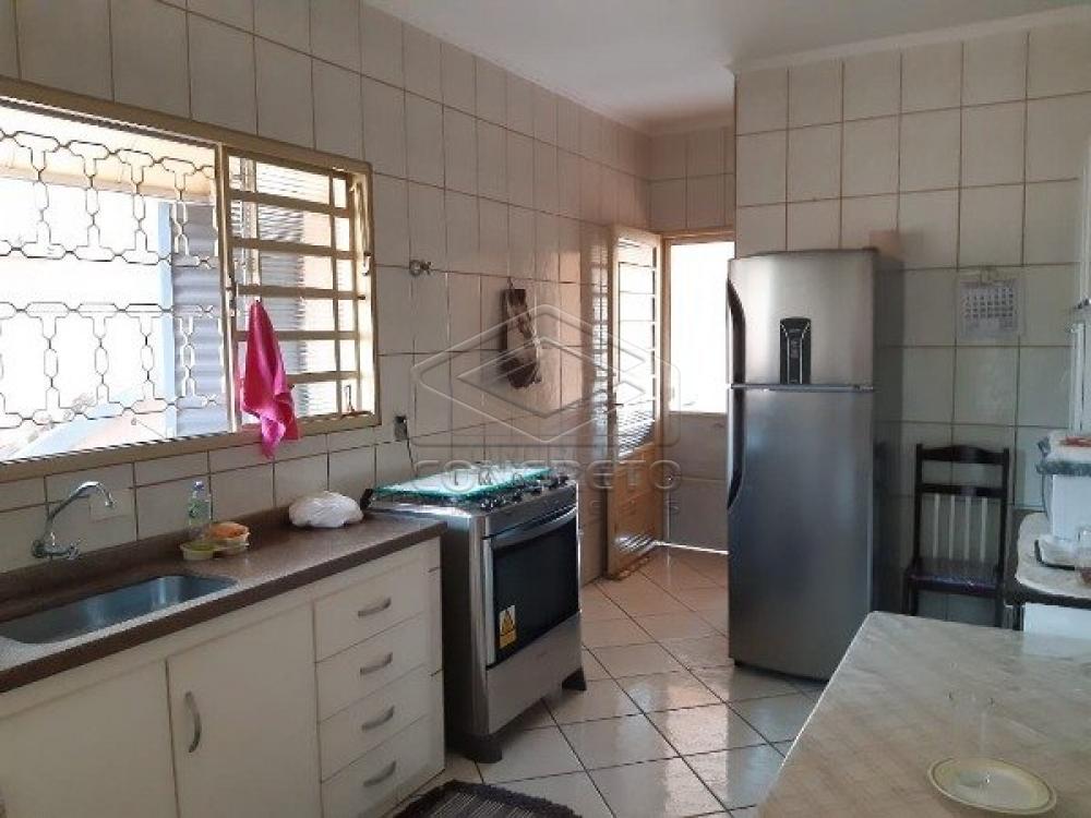Comprar Casa / Padr&atilde;o em Len&ccedil;&oacute;is Paulista R$ 520.000,00 - Foto 8