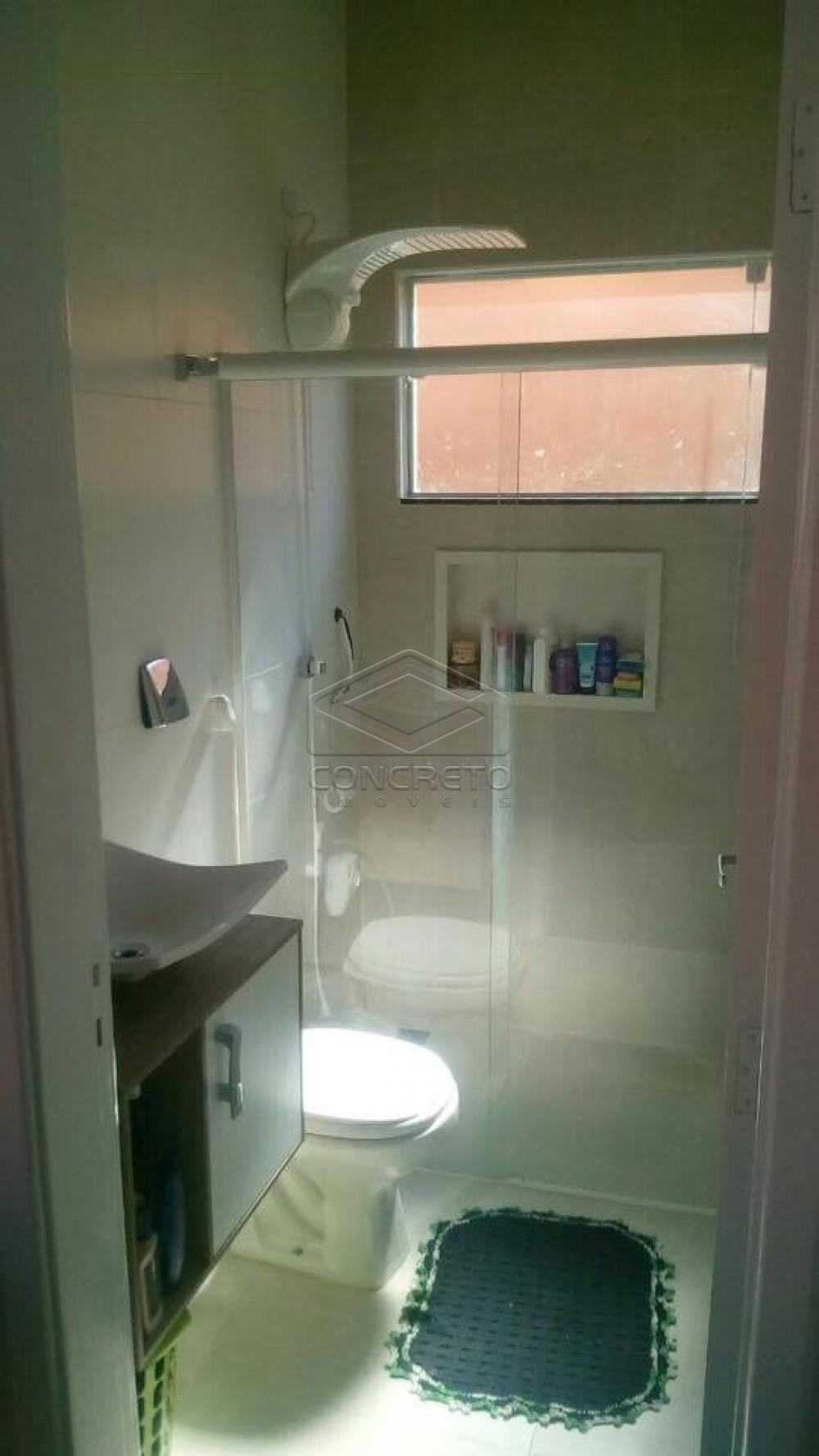 Comprar Casa / Padr&atilde;o em Len&ccedil;&oacute;is Paulista R$ 500.000,00 - Foto 1