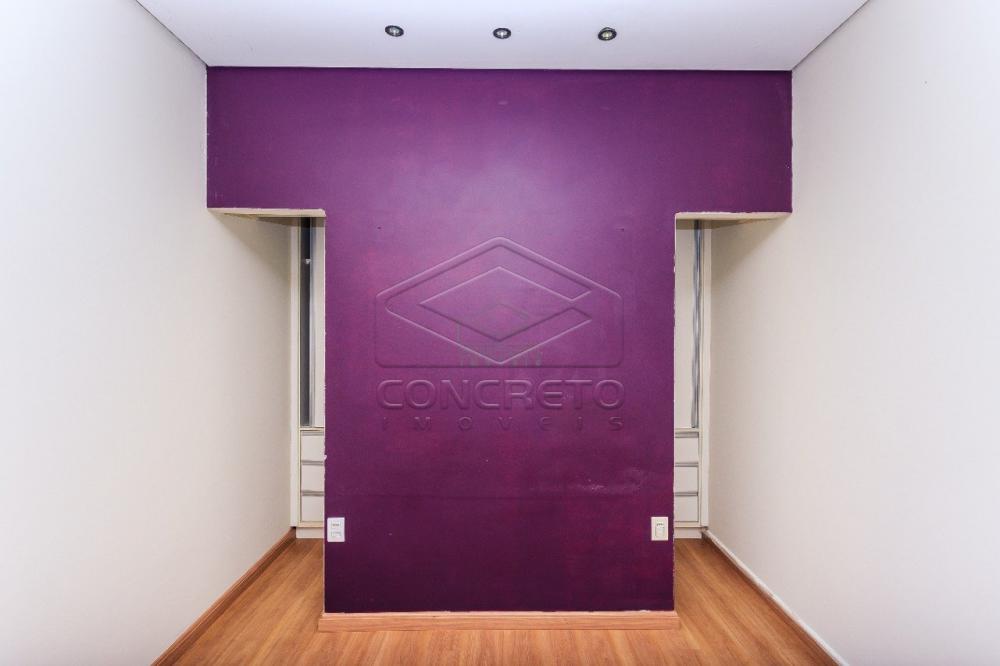 Alugar Casa / Padr&atilde;o em Len&ccedil;&oacute;is Paulista R$ 2.300,00 - Foto 14