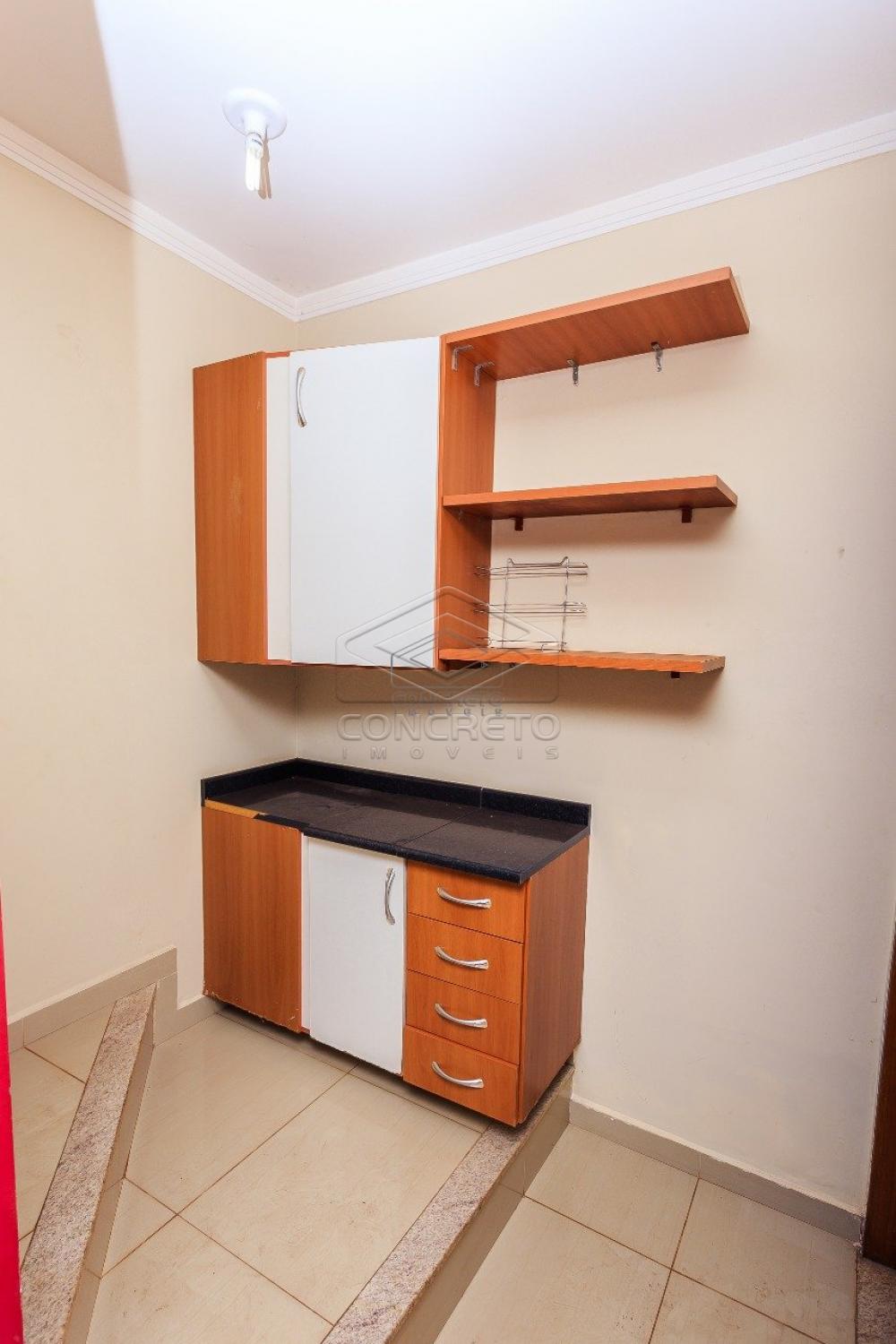 Alugar Casa / Padr&atilde;o em Len&ccedil;&oacute;is Paulista R$ 2.300,00 - Foto 21