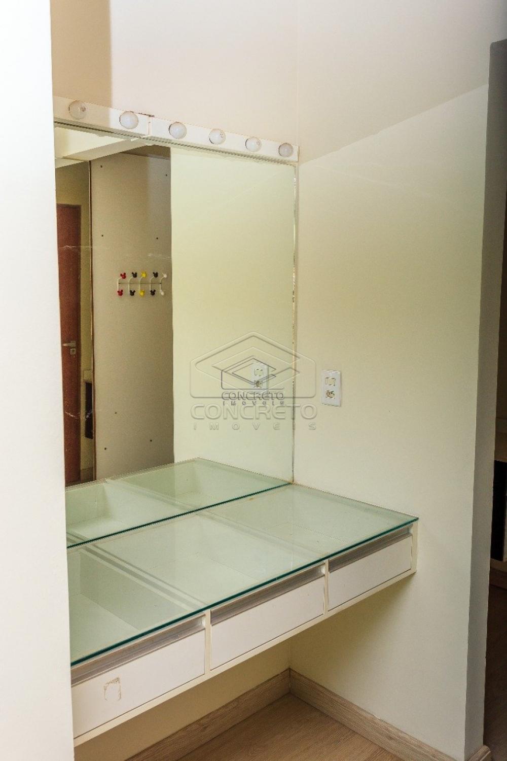 Alugar Casa / Padr&atilde;o em Len&ccedil;&oacute;is Paulista R$ 2.300,00 - Foto 22