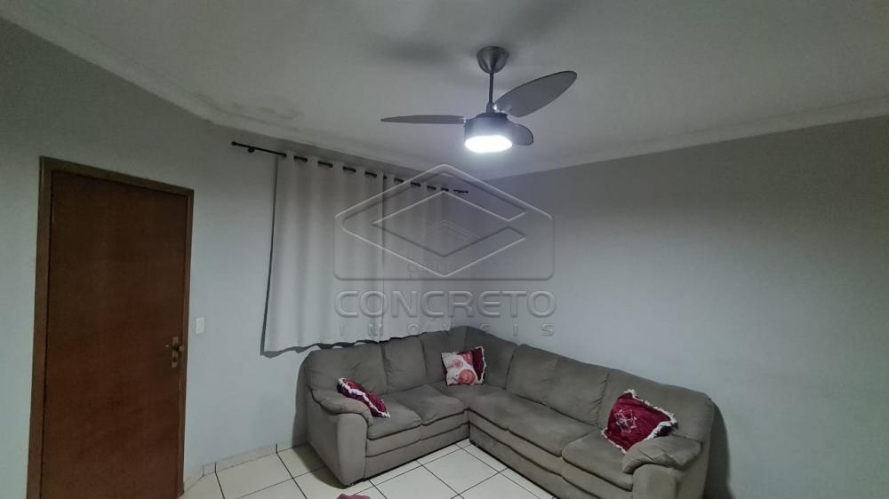 Comprar Casa / Padr&atilde;o em Len&ccedil;&oacute;is Paulista R$ 320.000,00 - Foto 3