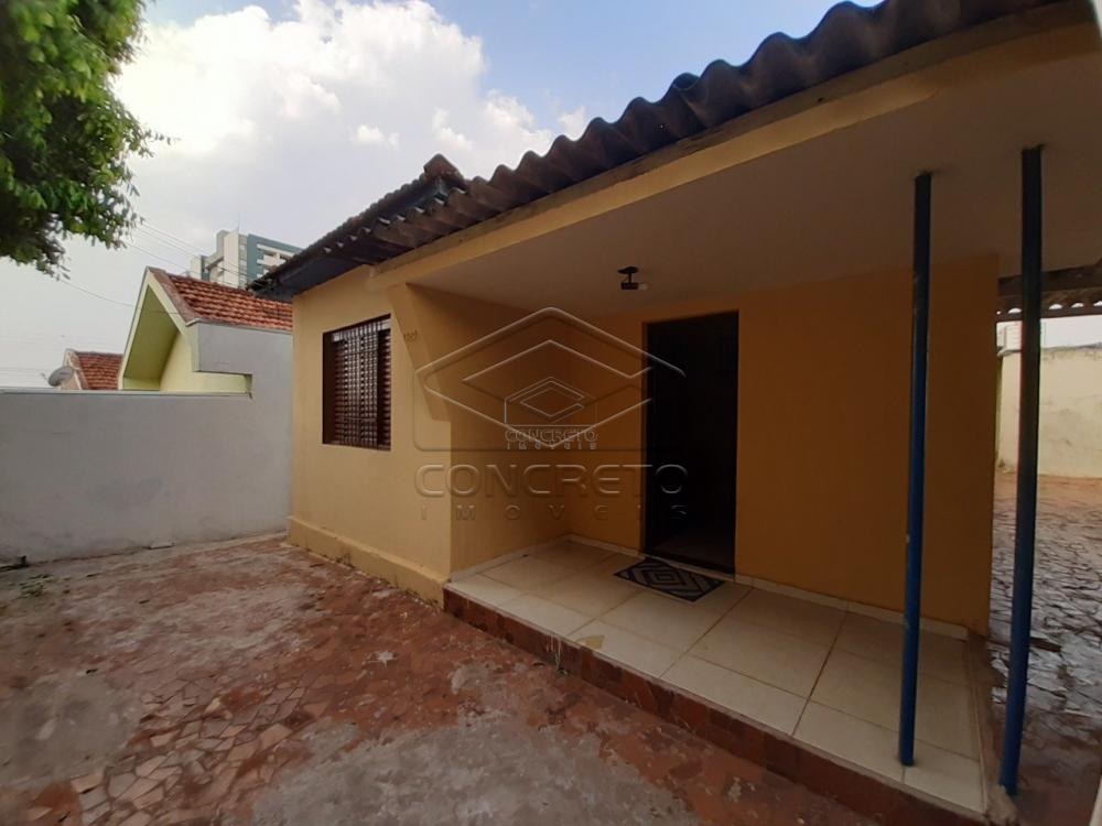 Comprar Casa / Padr&atilde;o em Len&ccedil;&oacute;is Paulista R$ 385.000,00 - Foto 6