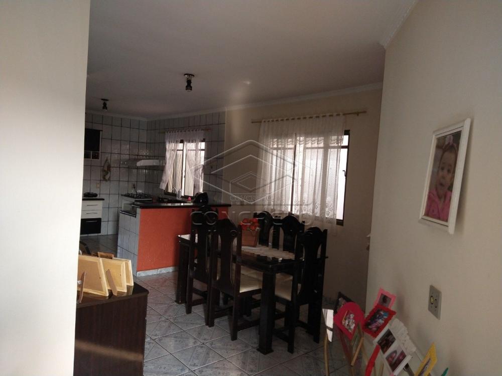 Comprar Casa / Padr&atilde;o em Len&ccedil;&oacute;is Paulista R$ 420.000,00 - Foto 2