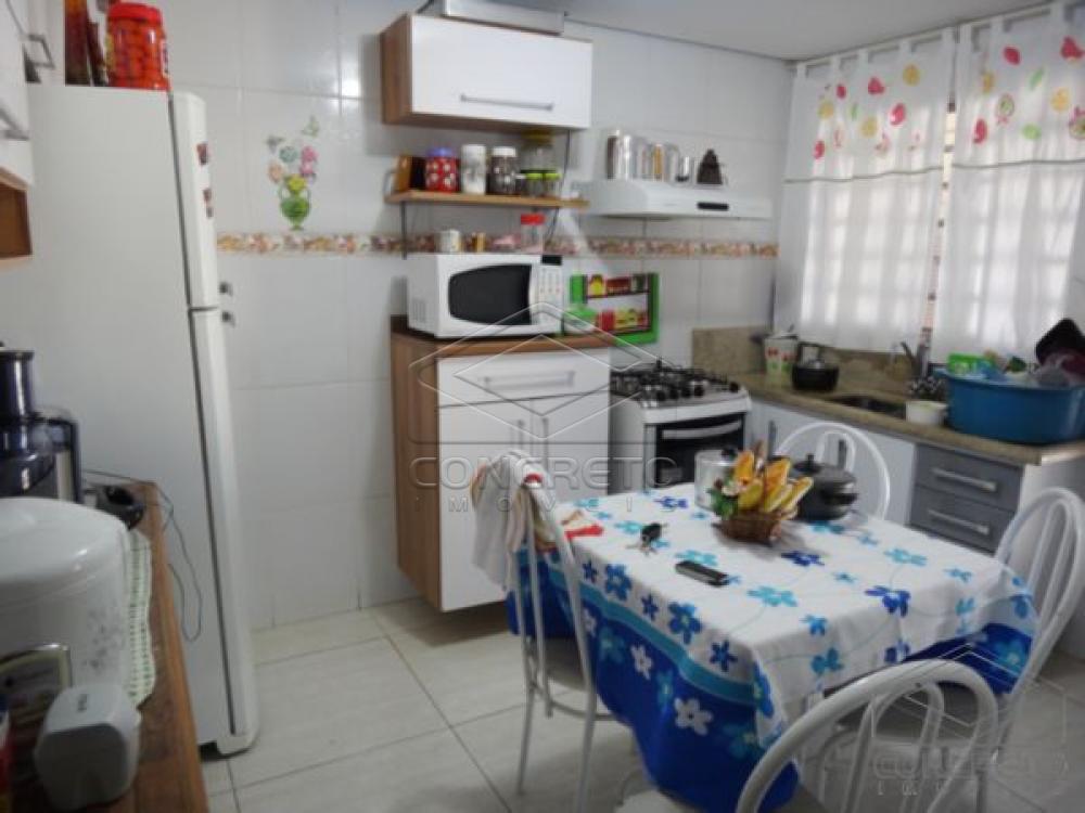 Comprar Casa / Padr&atilde;o em Len&ccedil;&oacute;is Paulista R$ 200.000,00 - Foto 3