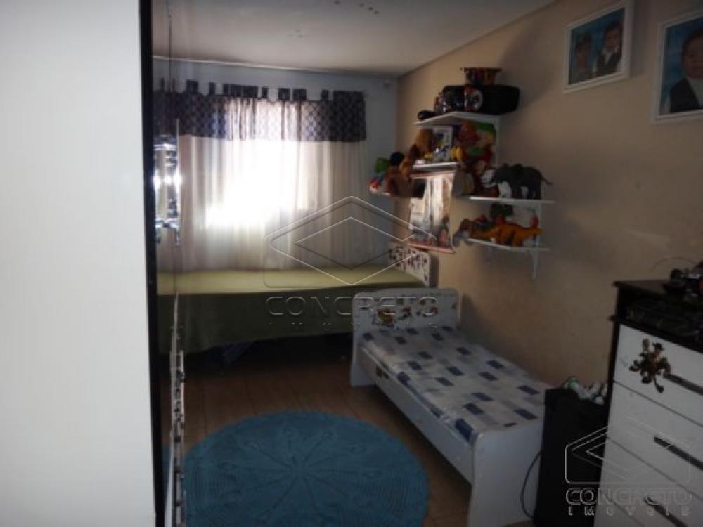 Comprar Casa / Padr&atilde;o em Len&ccedil;&oacute;is Paulista R$ 200.000,00 - Foto 6