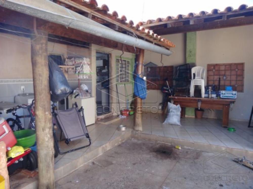 Comprar Casa / Padr&atilde;o em Len&ccedil;&oacute;is Paulista R$ 200.000,00 - Foto 12