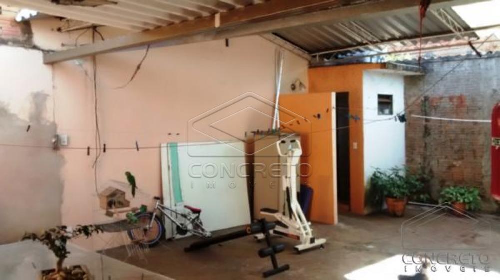 Comprar Casa / Padr&atilde;o em Len&ccedil;&oacute;is Paulista R$ 270.000,00 - Foto 13