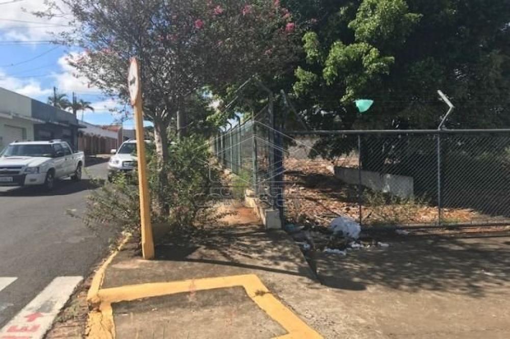 Comprar Terreno / Padr&atilde;o em Bauru R$ 3.500.000,00 - Foto 1