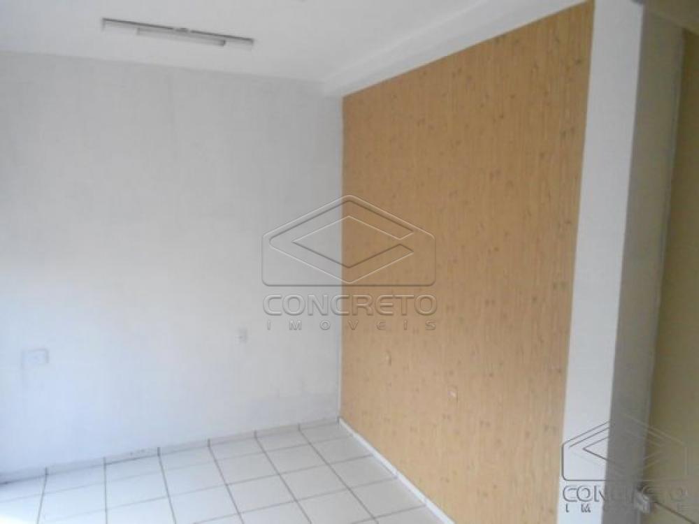 Alugar Comercial / Loja em Len&ccedil;&oacute;is Paulista R$ 1.500,00 - Foto 3
