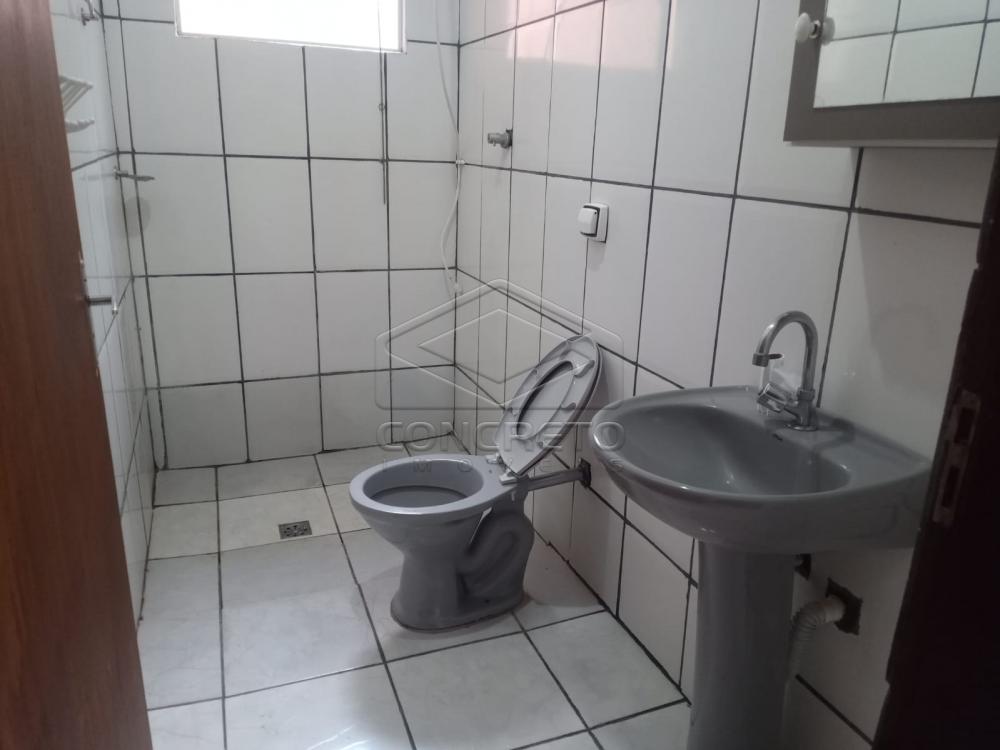 Alugar Casa / Padr&atilde;o em Len&ccedil;&oacute;is Paulista R$ 1.100,00 - Foto 6