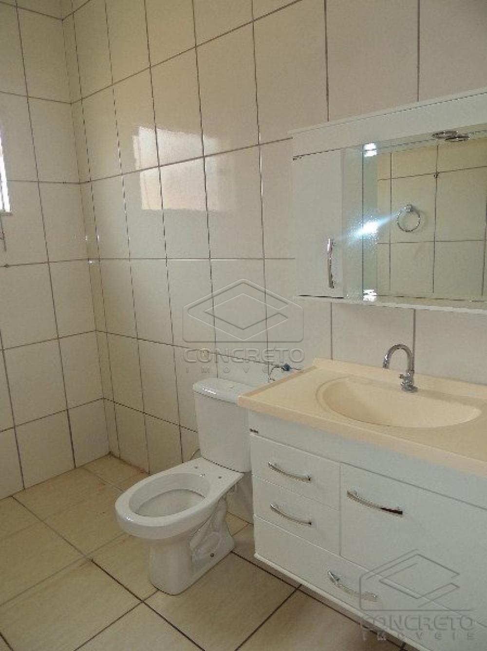 Alugar Casa / Resid&amp;ecirc;ncia em Len&amp;ccedil;&amp;oacute;is Paulista R$ 1.430,69 - Foto 2