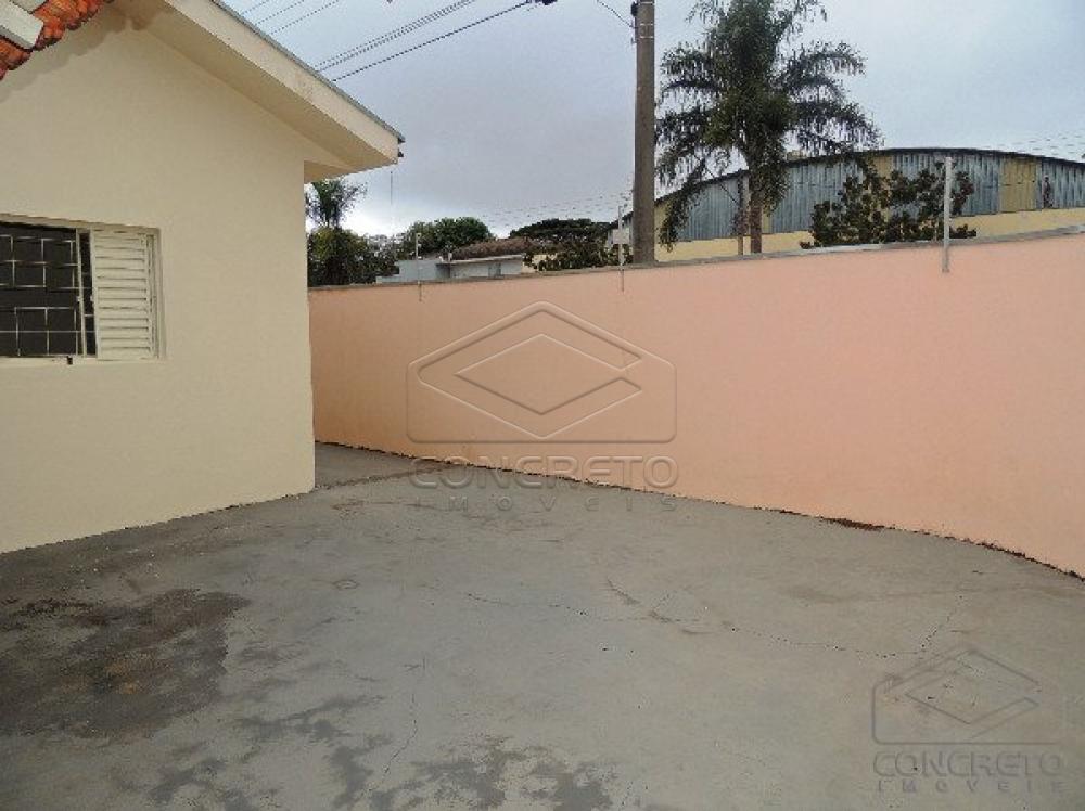 Alugar Casa / Resid&amp;ecirc;ncia em Len&amp;ccedil;&amp;oacute;is Paulista R$ 1.430,69 - Foto 6