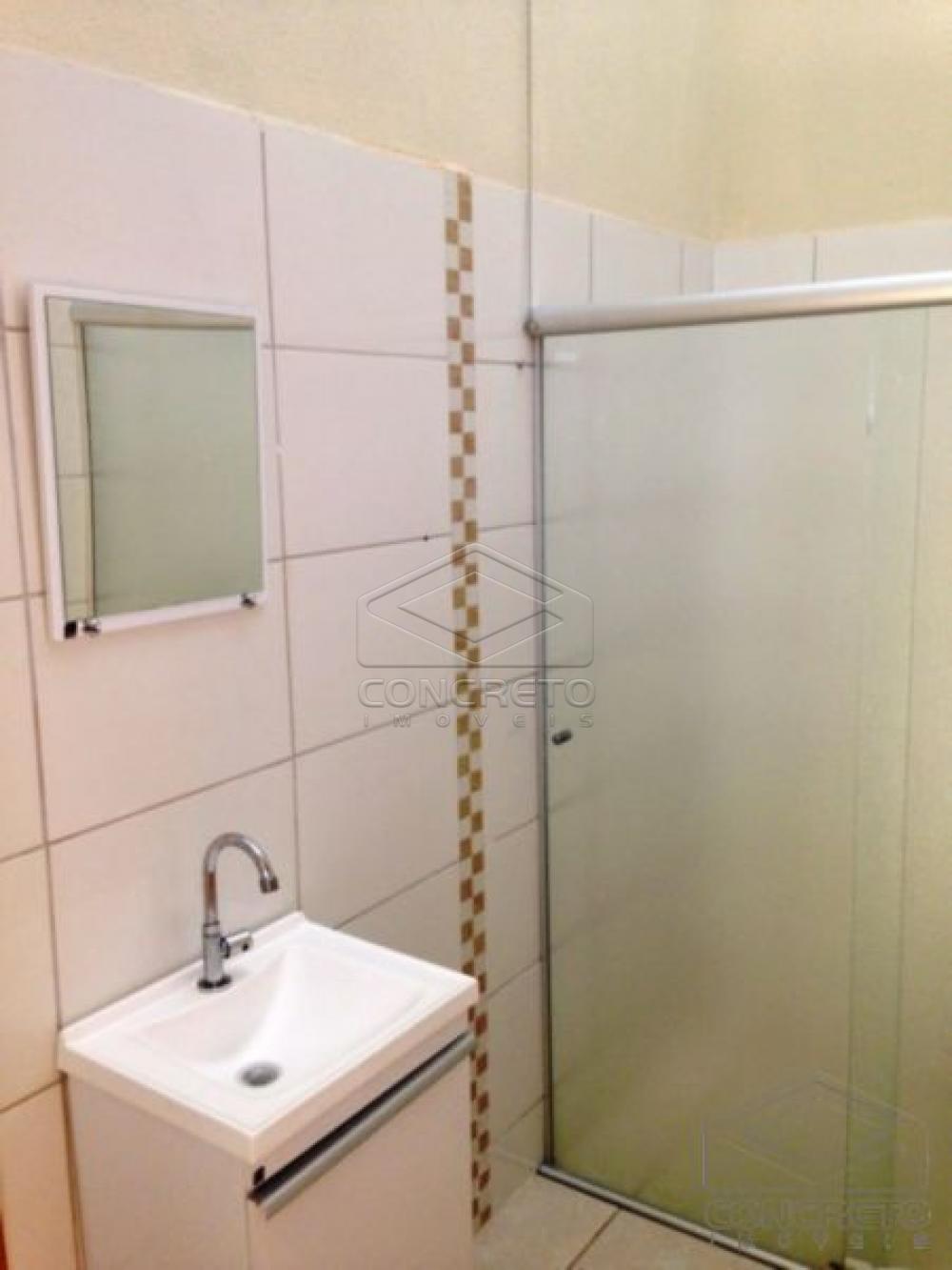 Alugar Casa / Resid&ecirc;ncia em Len&ccedil;&oacute;is Paulista R$ 1.300,00 - Foto 4