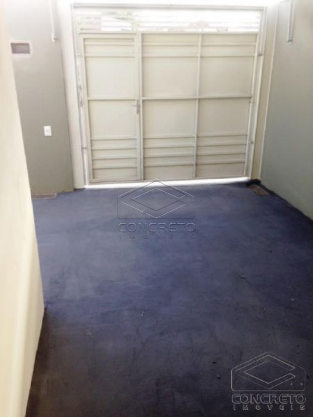 Alugar Casa / Resid&ecirc;ncia em Len&ccedil;&oacute;is Paulista R$ 1.300,00 - Foto 10