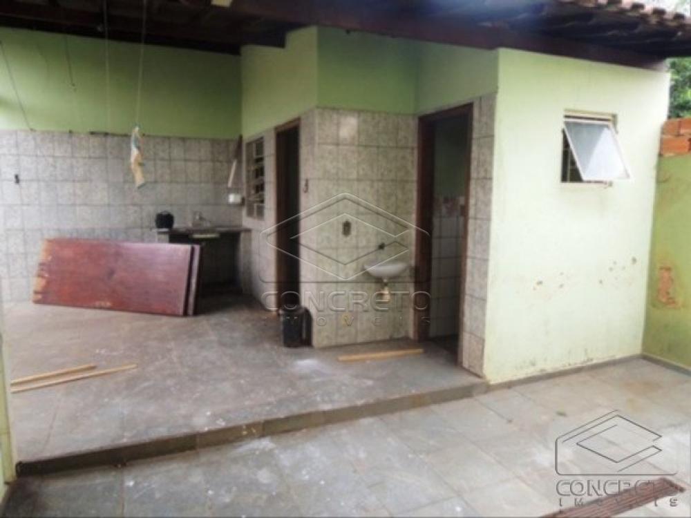 Alugar Casa / Resid&ecirc;ncia em Len&ccedil;&oacute;is Paulista R$ 1.300,00 - Foto 18