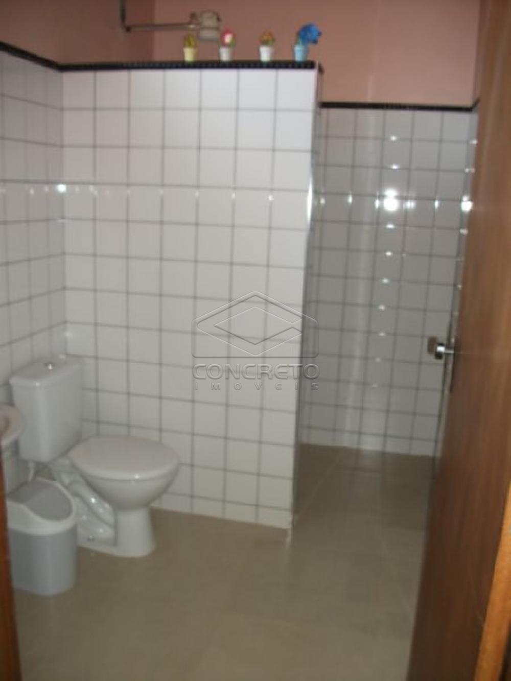 Comprar Casa / Padr&atilde;o em Len&ccedil;&oacute;is Paulista R$ 680.000,00 - Foto 5