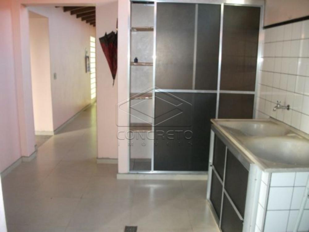 Comprar Casa / Padr&atilde;o em Len&ccedil;&oacute;is Paulista R$ 680.000,00 - Foto 6