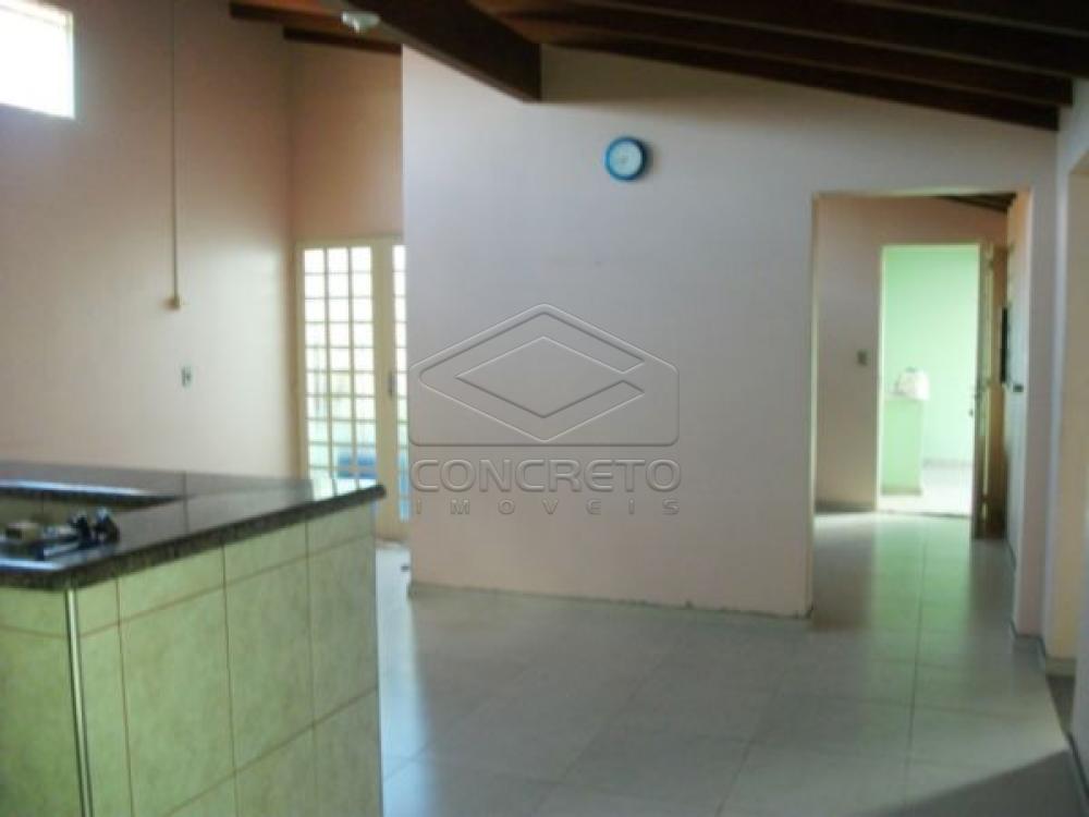 Comprar Casa / Padr&atilde;o em Len&ccedil;&oacute;is Paulista R$ 680.000,00 - Foto 8