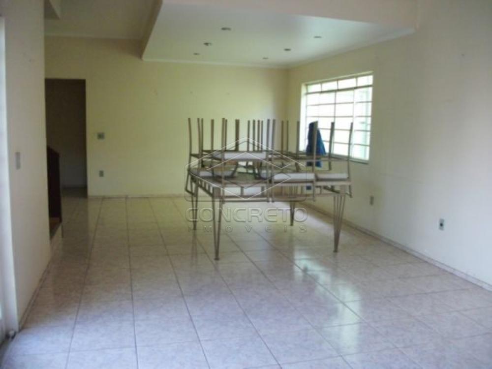 Comprar Casa / Padr&atilde;o em Len&ccedil;&oacute;is Paulista R$ 680.000,00 - Foto 9