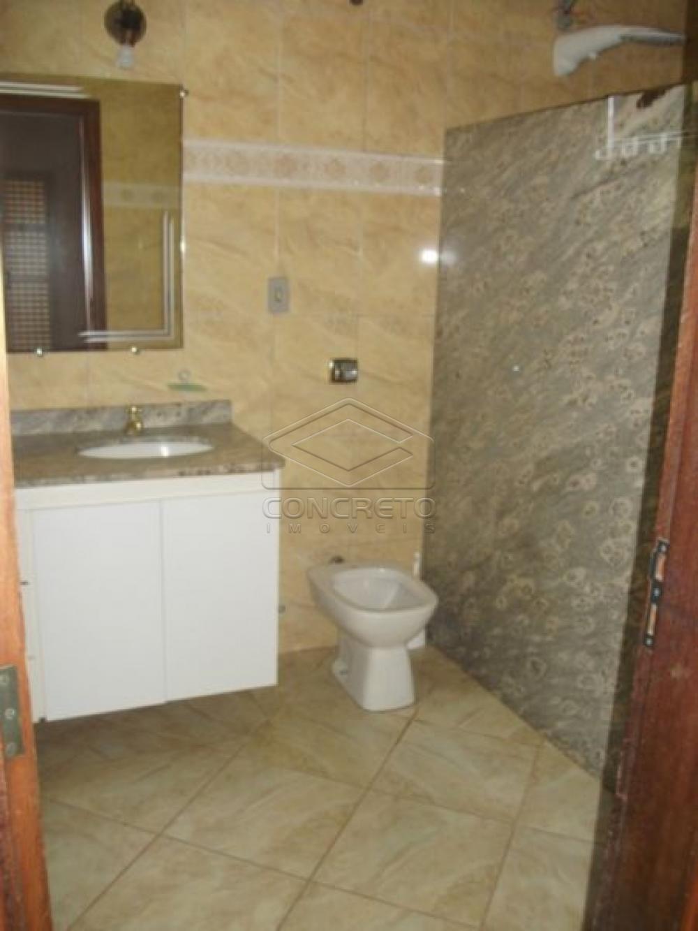 Comprar Casa / Padr&atilde;o em Len&ccedil;&oacute;is Paulista R$ 680.000,00 - Foto 15