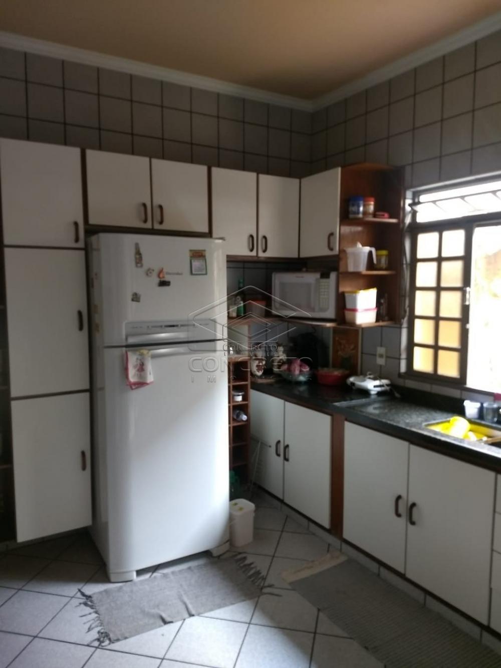 Comprar Casa / Padr&atilde;o em Len&ccedil;&oacute;is Paulista R$ 450.000,00 - Foto 4