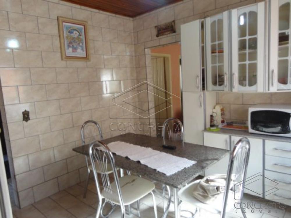 Comprar Casa / Padr&atilde;o em Len&ccedil;&oacute;is Paulista R$ 300.000,00 - Foto 6