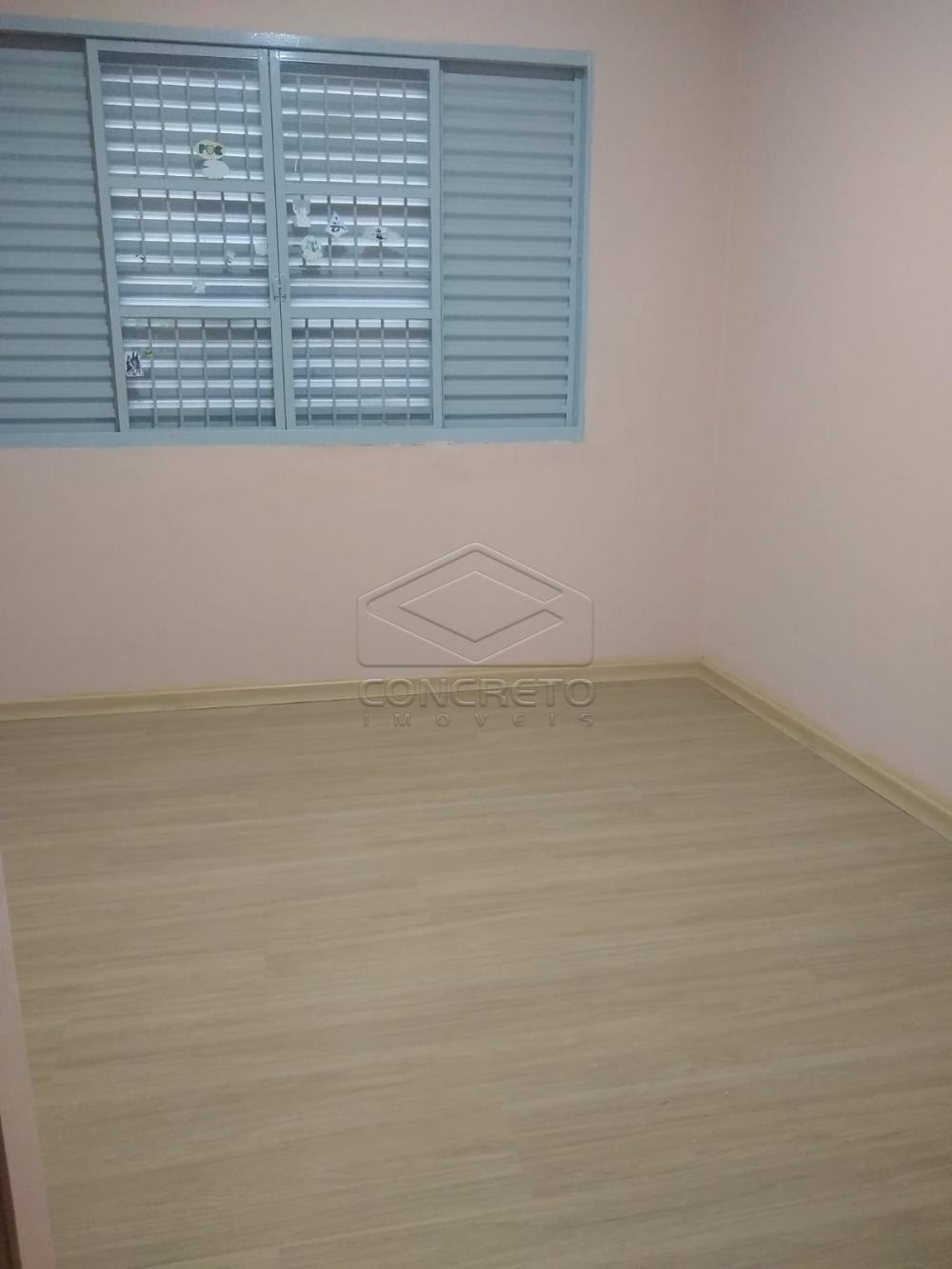 Alugar Casa / Padr&atilde;o em Len&ccedil;&oacute;is Paulista R$ 2.000,00 - Foto 7