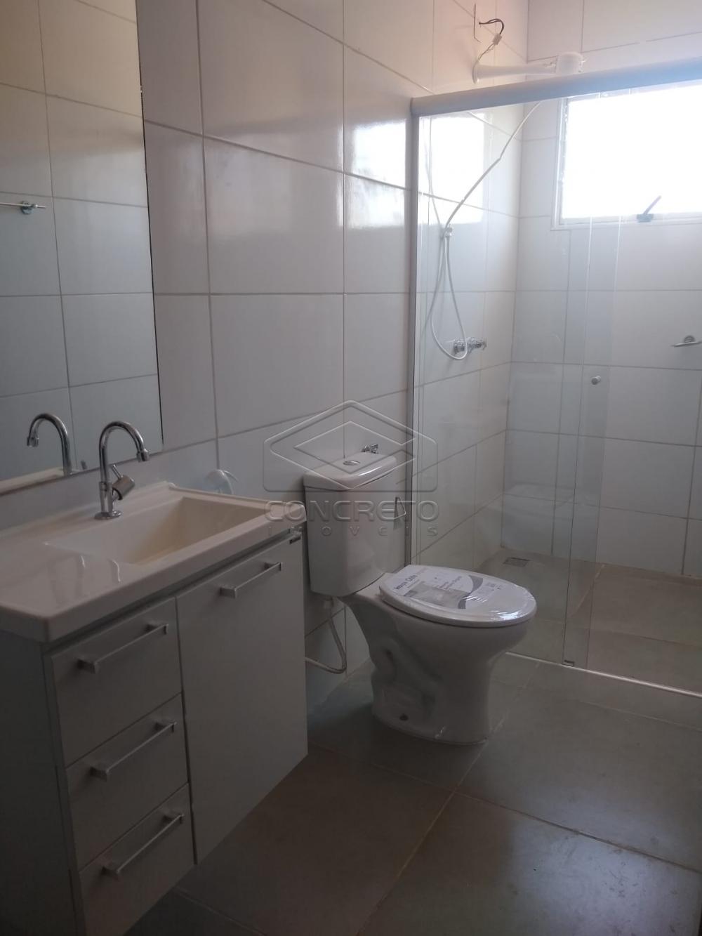 Alugar Casa / Padr&atilde;o em Len&ccedil;&oacute;is Paulista R$ 2.000,00 - Foto 14