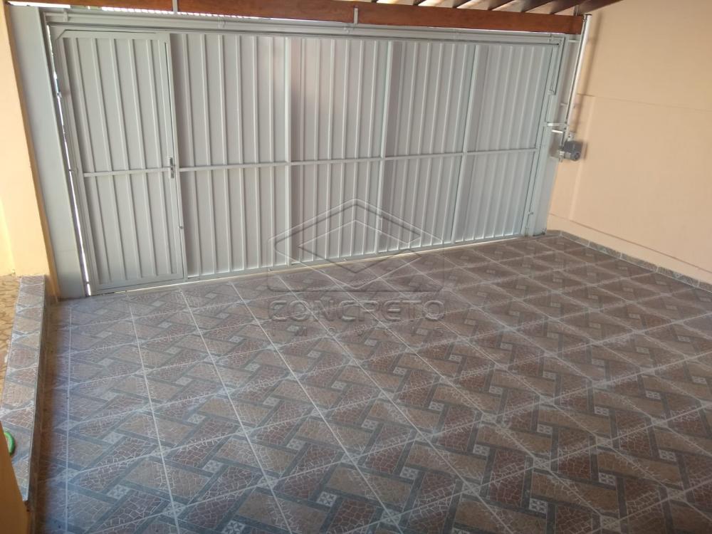 Alugar Casa / Padr&atilde;o em Len&ccedil;&oacute;is Paulista R$ 2.000,00 - Foto 17