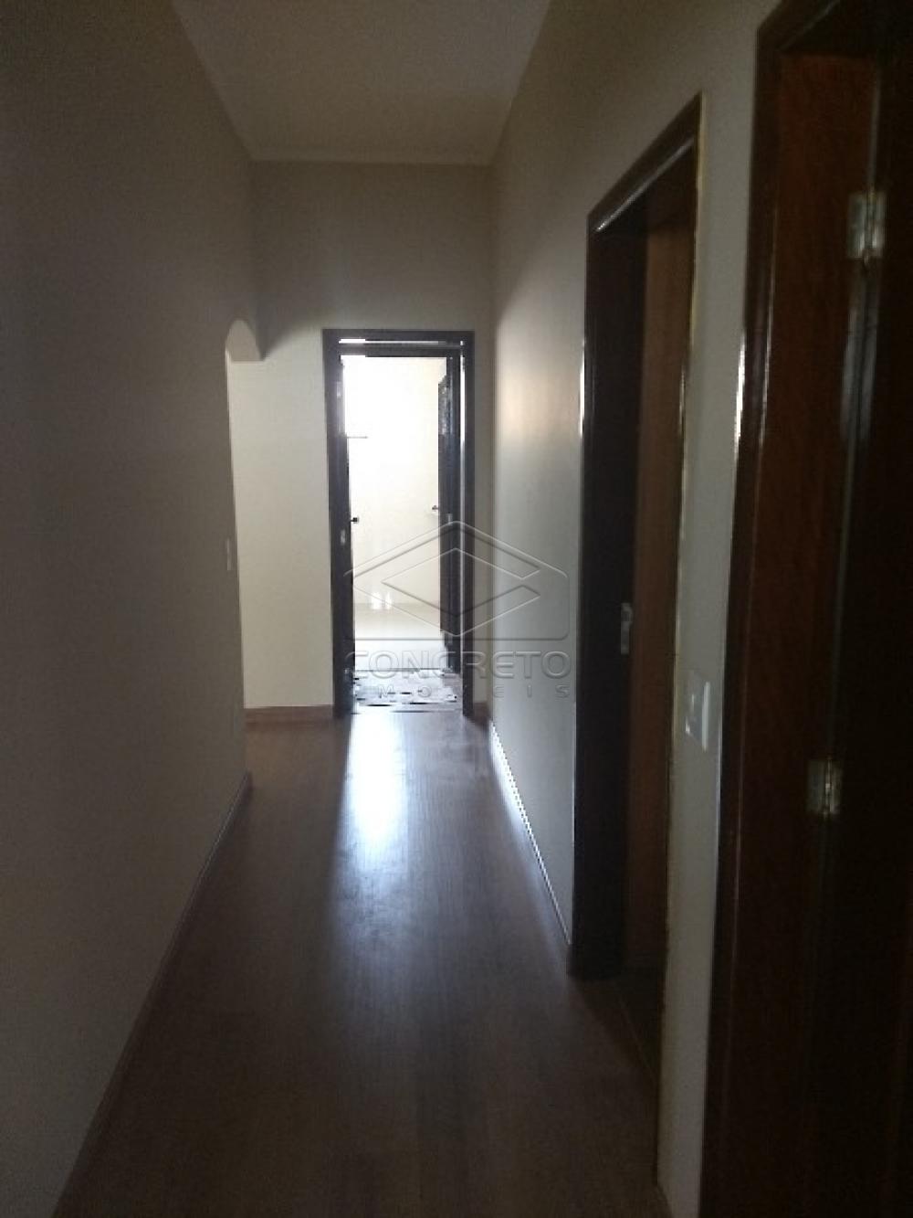 Alugar Casa / Resid&ecirc;ncia em Len&ccedil;&oacute;is Paulista R$ 3.000,00 - Foto 4