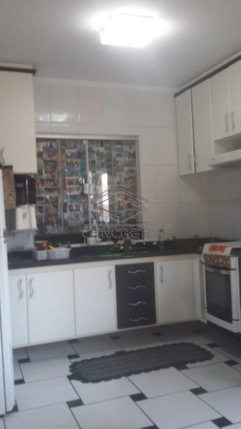 Alugar Casa / Resid&ecirc;ncia em Len&ccedil;&oacute;is Paulista R$ 1.800,00 - Foto 1