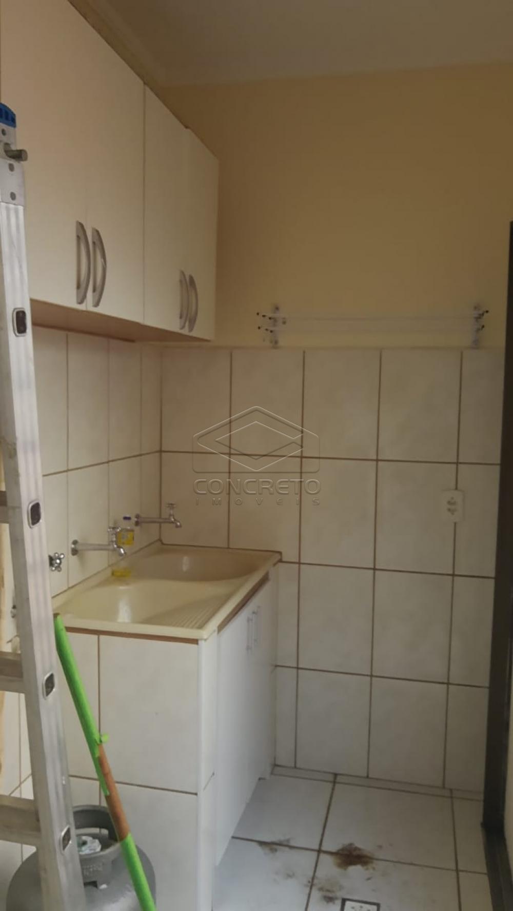 Alugar Casa / Resid&ecirc;ncia em Len&ccedil;&oacute;is Paulista R$ 1.200,00 - Foto 4