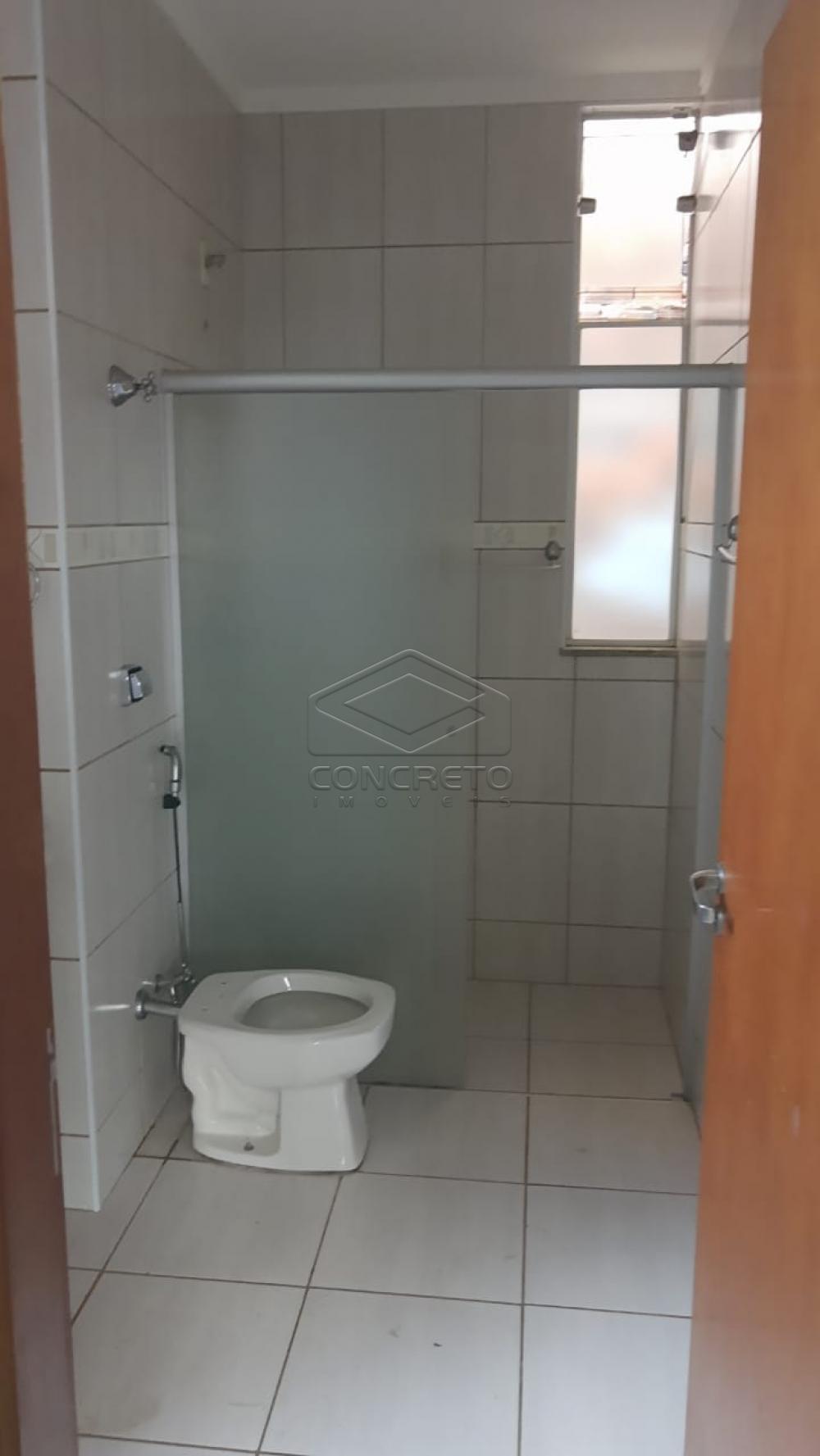 Alugar Casa / Resid&ecirc;ncia em Len&ccedil;&oacute;is Paulista R$ 1.200,00 - Foto 5