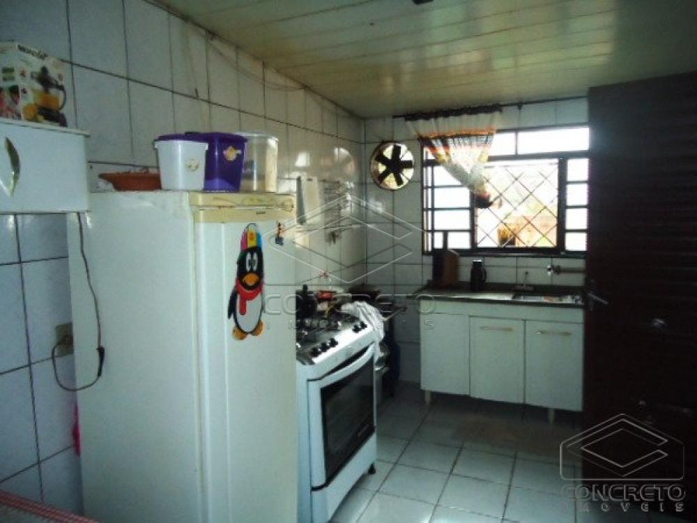Comprar Casa / Resid&ecirc;ncia em Len&ccedil;&oacute;is Paulista R$ 310.000,00 - Foto 9