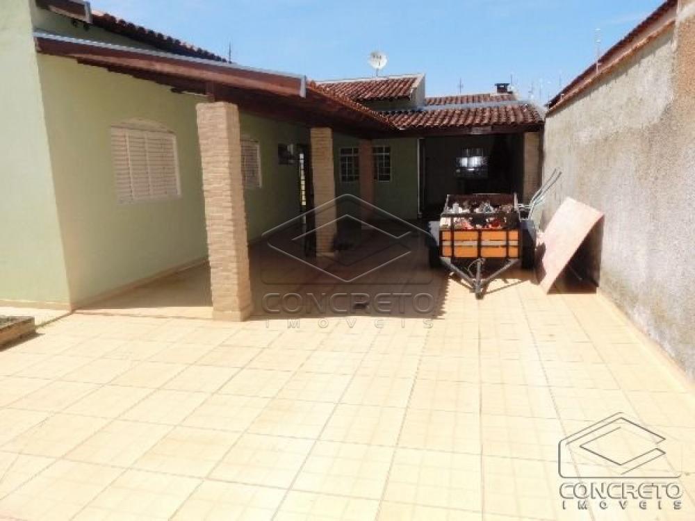 Alugar Casa / Padr&atilde;o em Len&ccedil;&oacute;is Paulista R$ 1.700,00 - Foto 8