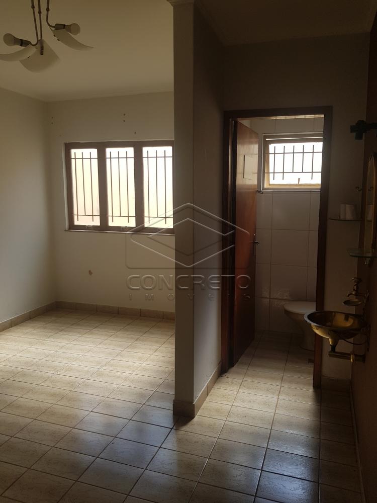 Comprar Casa / Padr&atilde;o em Len&ccedil;&oacute;is Paulista R$ 600.000,00 - Foto 1