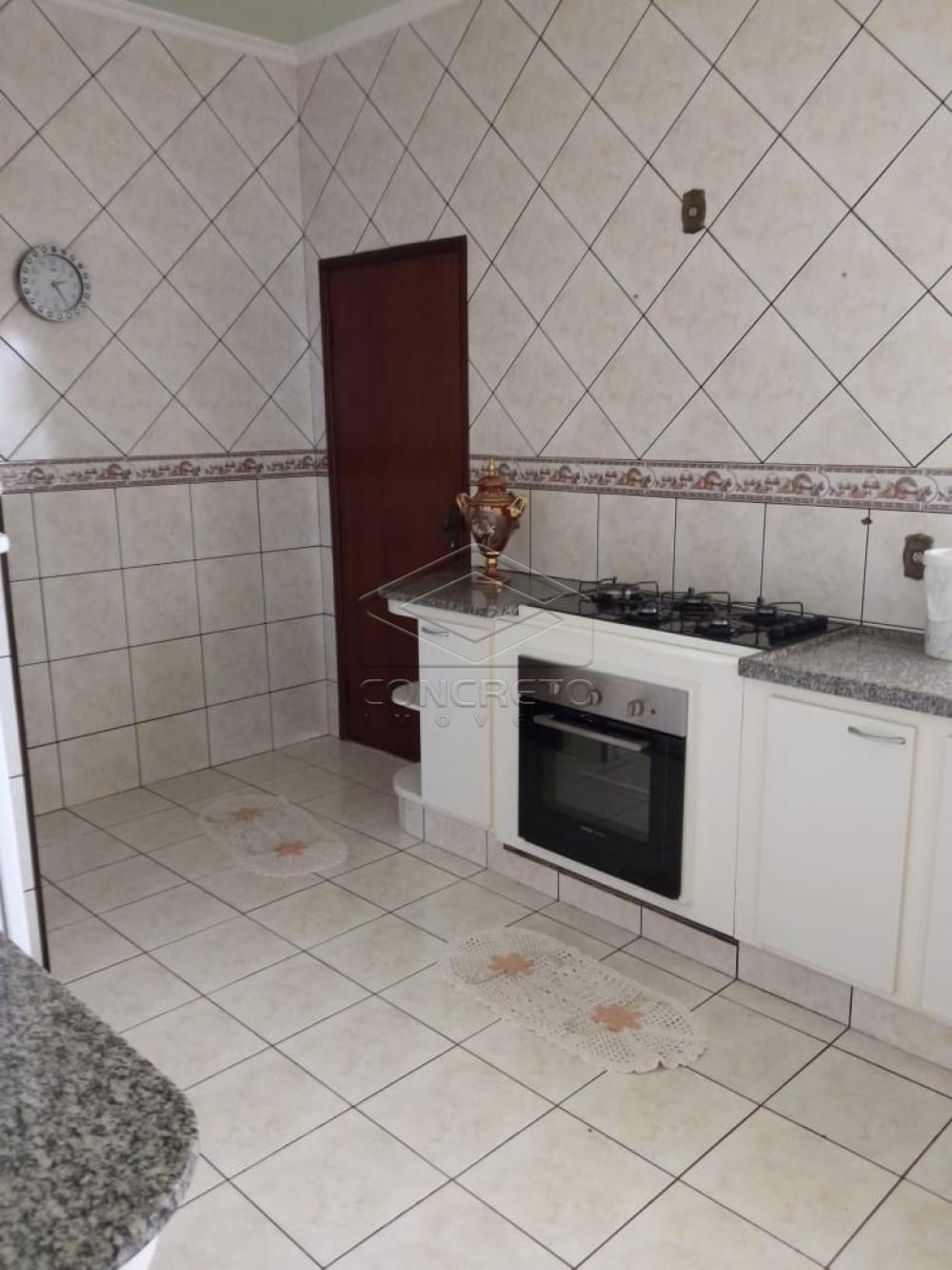 Alugar Casa / Padr&atilde;o em Len&ccedil;&oacute;is Paulista R$ 2.590,00 - Foto 5