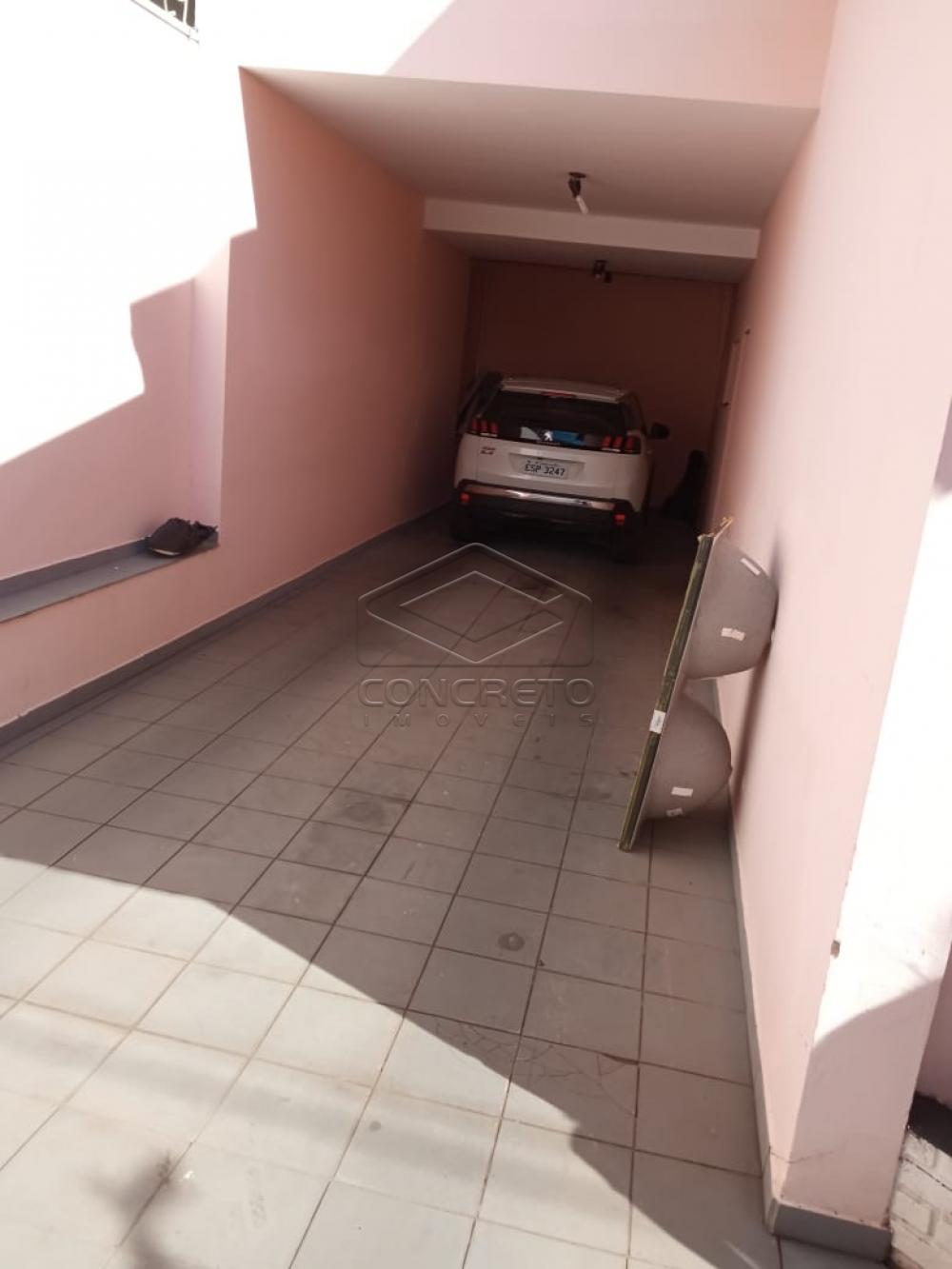 Alugar Casa / Padr&atilde;o em Len&ccedil;&oacute;is Paulista R$ 2.590,00 - Foto 12