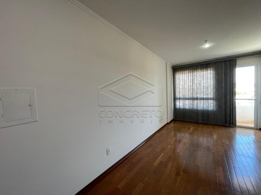 Alugar Apartamento / Padr&atilde;o em Ja&uacute; R$ 1.700,00 - Foto 3