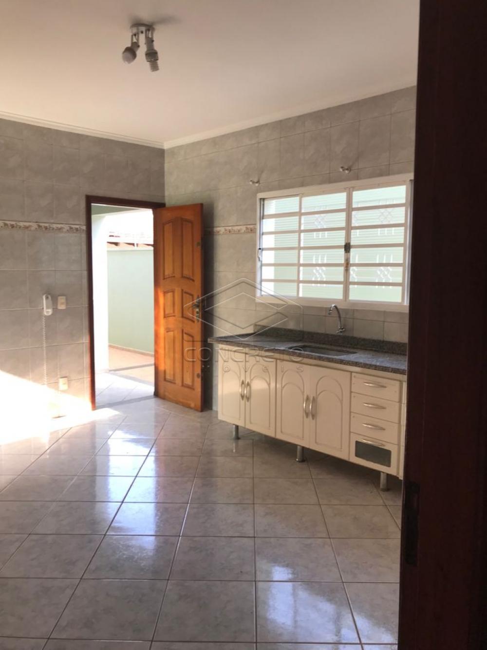 Alugar Casa / Padr&atilde;o em Len&ccedil;&oacute;is Paulista R$ 2.500,00 - Foto 5