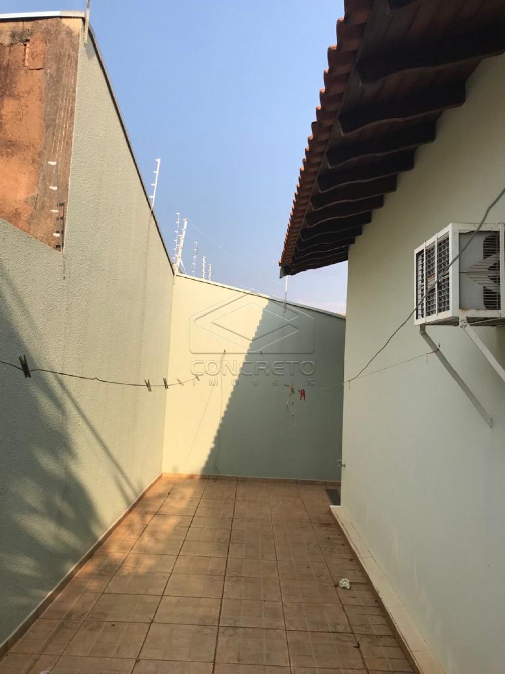 Alugar Casa / Padr&atilde;o em Len&ccedil;&oacute;is Paulista R$ 2.500,00 - Foto 20