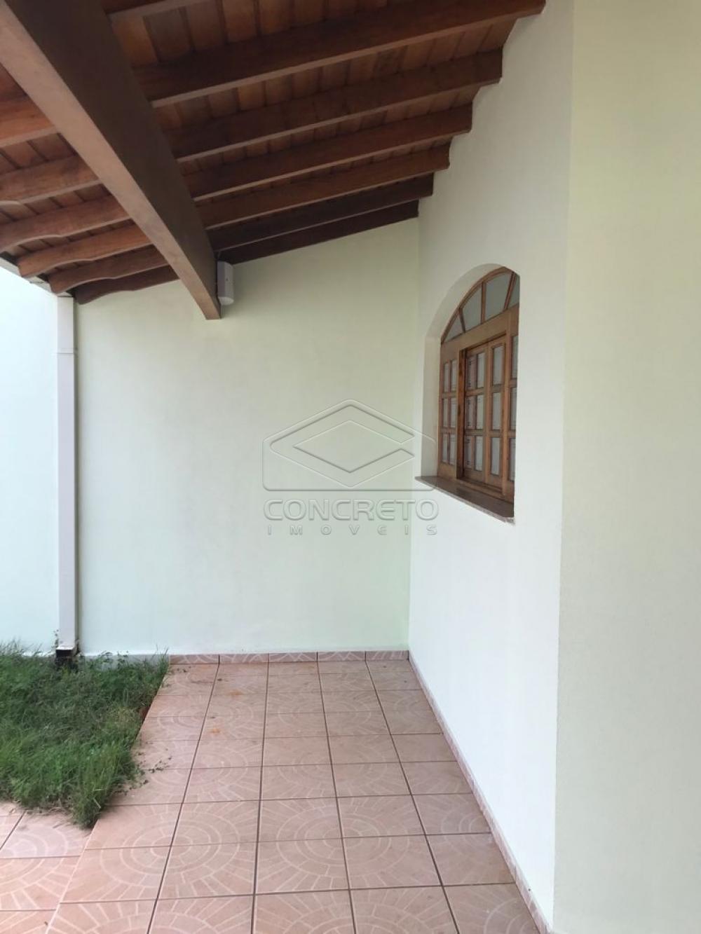 Alugar Casa / Padr&atilde;o em Len&ccedil;&oacute;is Paulista R$ 2.500,00 - Foto 23