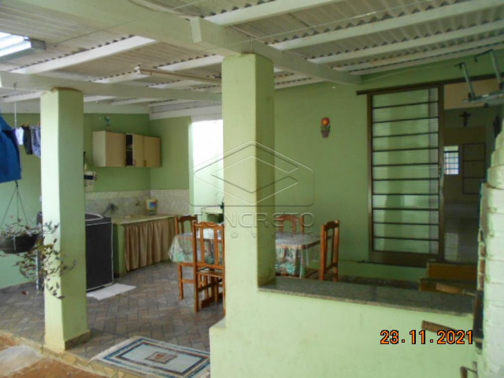 Comprar Casa / Padr&atilde;o em Len&ccedil;&oacute;is Paulista R$ 350.000,00 - Foto 5