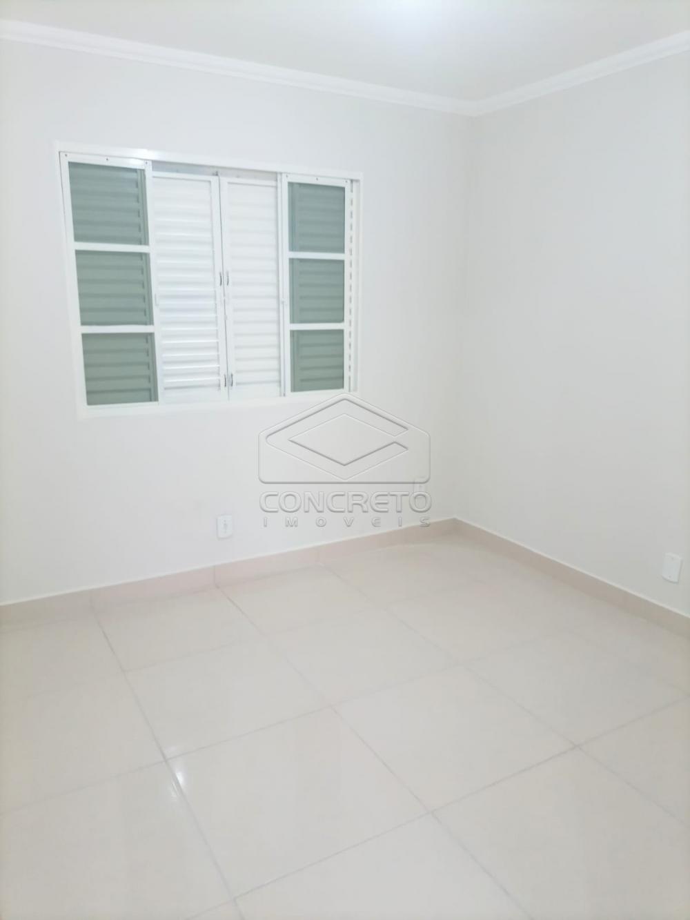 Alugar Casa / Padr&atilde;o em Len&ccedil;&oacute;is Paulista R$ 2.200,00 - Foto 5