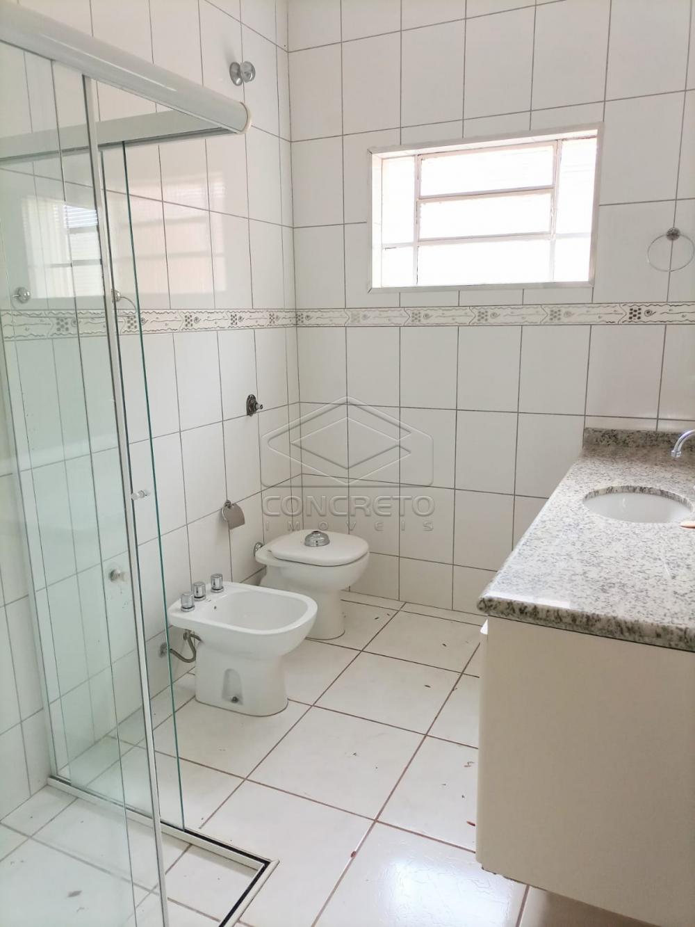 Alugar Casa / Padr&atilde;o em Len&ccedil;&oacute;is Paulista R$ 3.300,00 - Foto 6